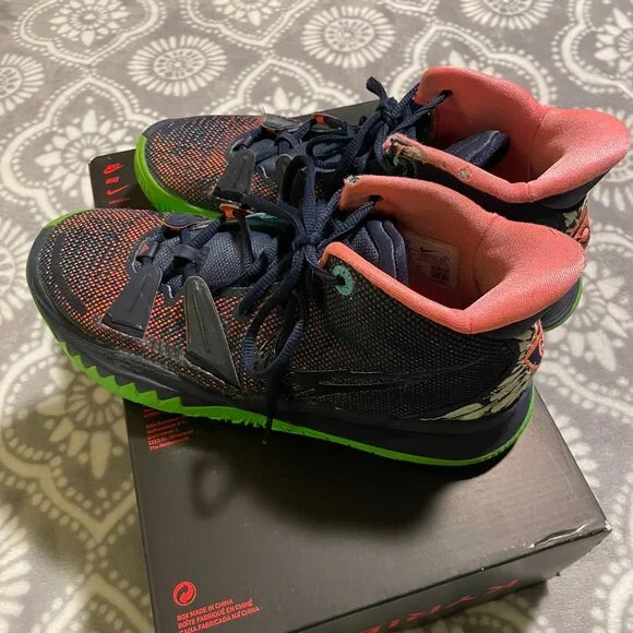 Nike Kyrie 7 Midnight Navy Basketball Shoes Sneakers Neon 🏀 Men's Size 9- used - Picture 6 of 16